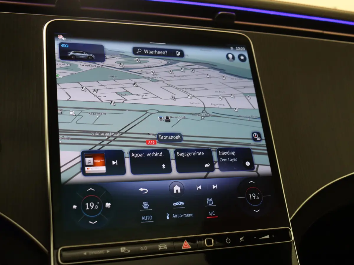 350+ AMG Line 96 kWh Premium Plus /Panoramadak /Memory /360 Camera /Burmester