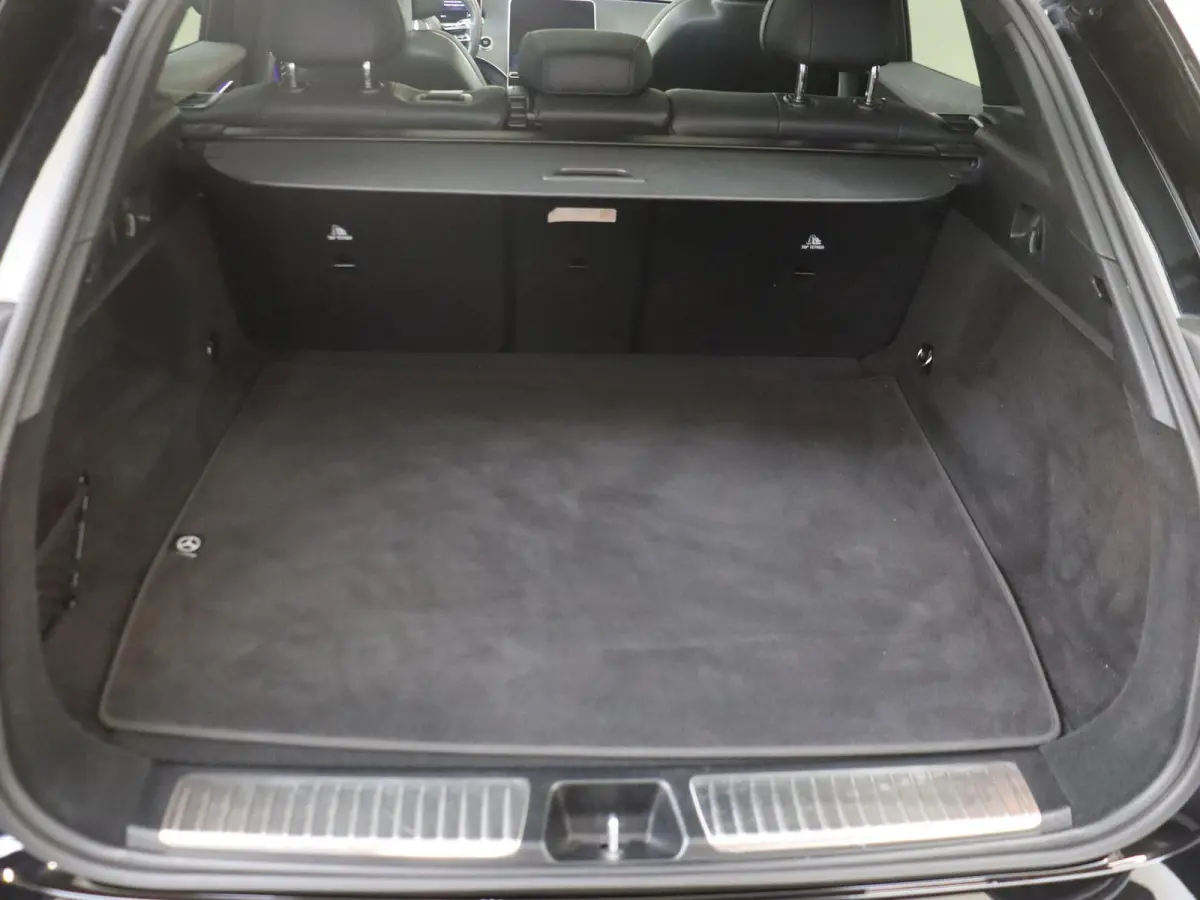 350+ AMG Line 96 kWh Premium Plus /Panoramadak /Memory /360 Camera /Burmester