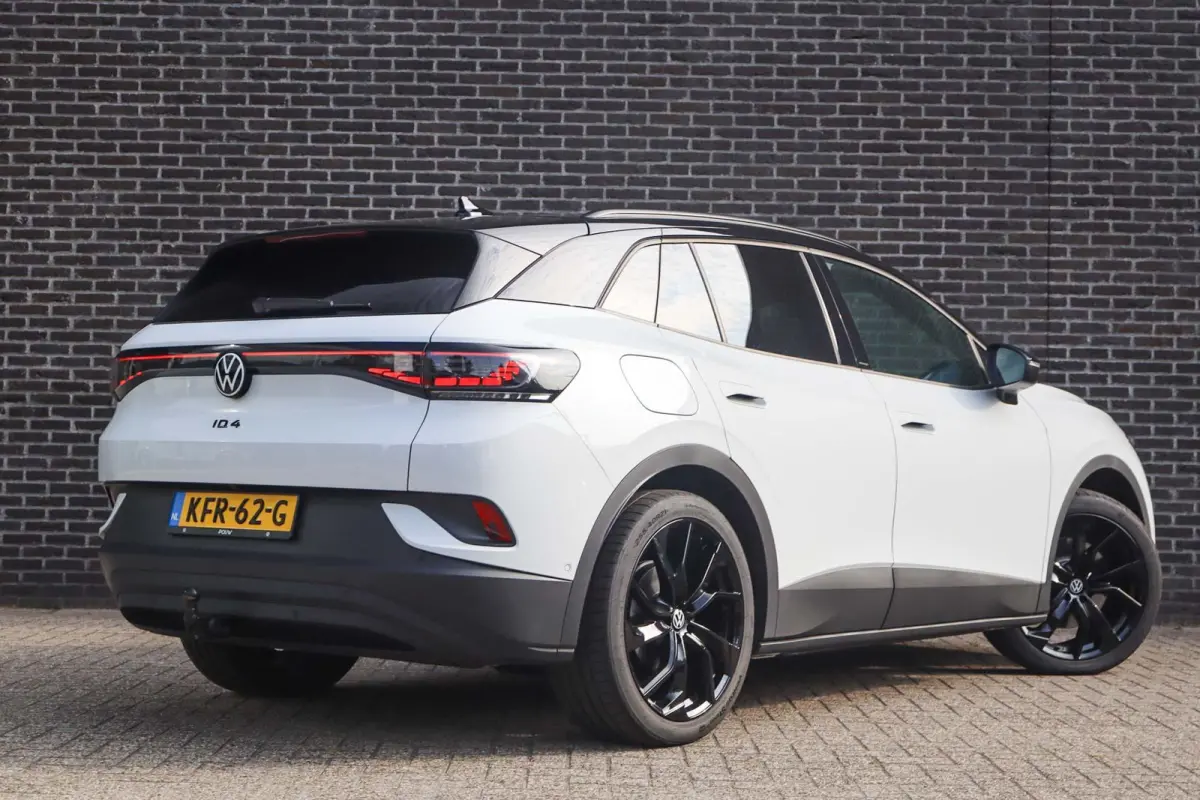 286pk Pro Limited Edition 77 kWh | Trekhaak Wegklapbaar | Head-up | Harman Kardon Audio