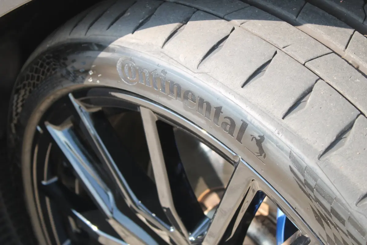 XDrive45e HighExecutive M Sport Chrystal 4WielSturing Luchtvering HUD H&K 22INCH