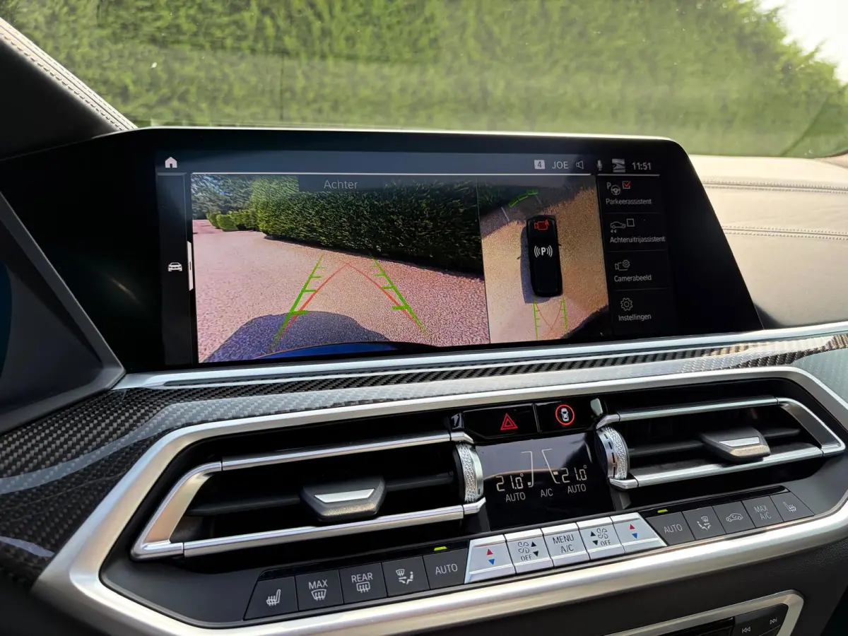 XDrive45e HighExecutive M Sport Chrystal 4WielSturing Luchtvering HUD H&K 22INCH