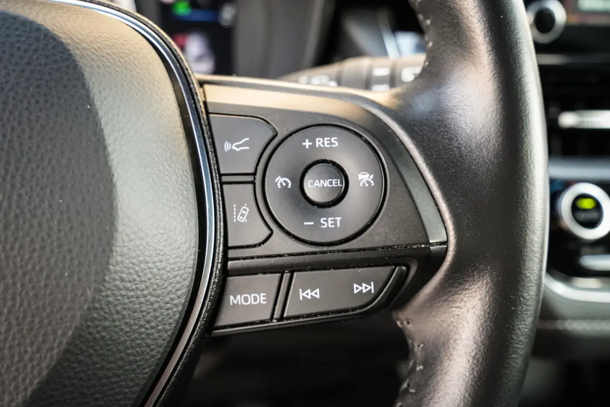 1.8 Hybrid Active | ACC | Navi | DAB | Apple CarPlay | Clima | Metalic | Camera | Org. NL!