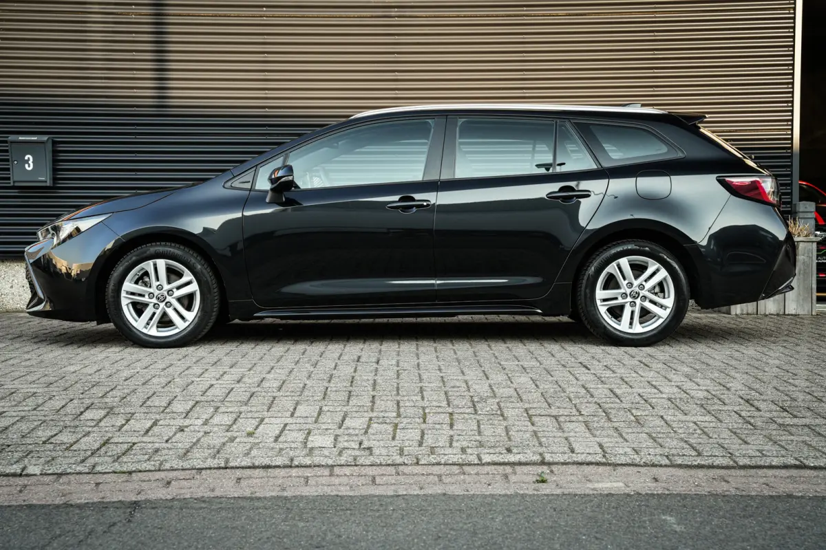 1.8 Hybrid Active | ACC | Navi | DAB | Apple CarPlay | Clima | Metalic | Camera | Org. NL!