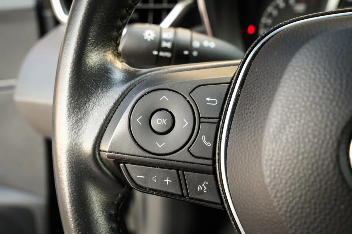 1.8 Hybrid Active | ACC | Navi | DAB | Apple CarPlay | Clima | Metalic | Camera | Org. NL!