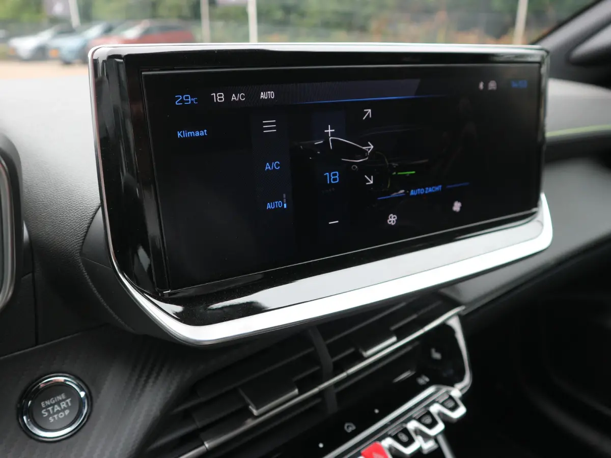 1.2 Hybrid 145 e-DCS6 GT / 360 Camera / Adaptive Cruise / Voorraad Voordeel