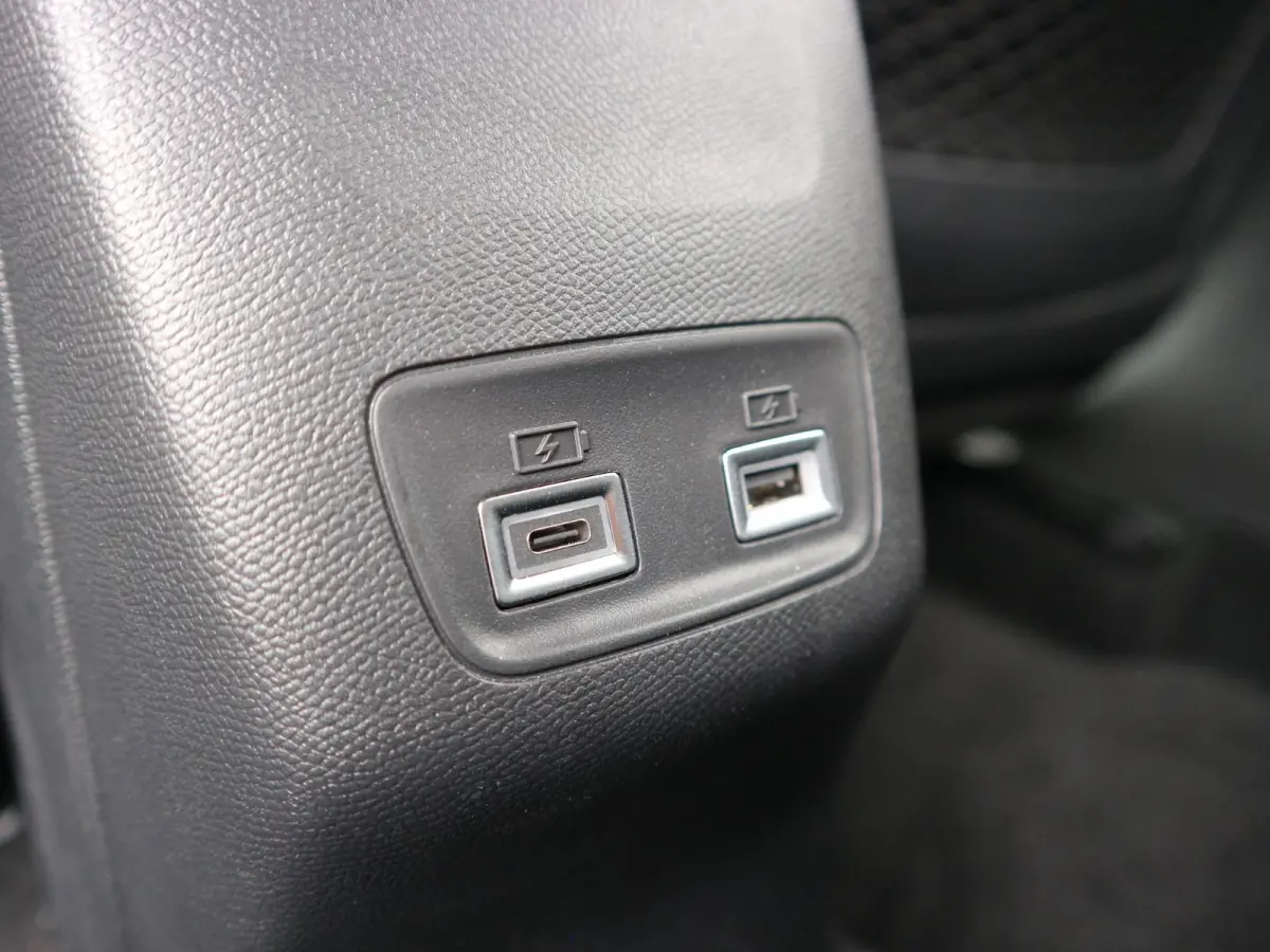 1.2 Hybrid 145 e-DCS6 GT / 360 Camera / Adaptive Cruise / Voorraad Voordeel