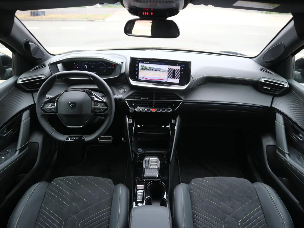 1.2 Hybrid 145 e-DCS6 GT / 360 Camera / Adaptive Cruise / Voorraad Voordeel