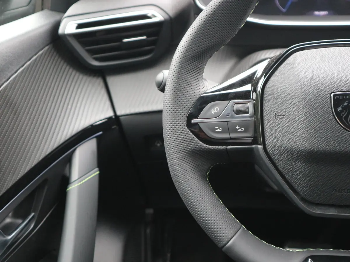 1.2 Hybrid 145 e-DCS6 GT / 360 Camera / Adaptive Cruise / Voorraad Voordeel