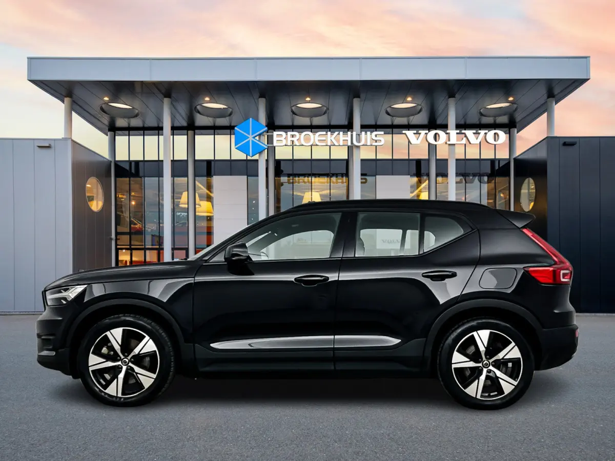 P8 R-Design | 19" | Panoramadak | 360 Camera | Elektr. verst. Stoelen | Harman Kardon | Warmtepomp | Adaptieve Cruise | BLIS | Stoel/Stuur/Achterbankverwarming