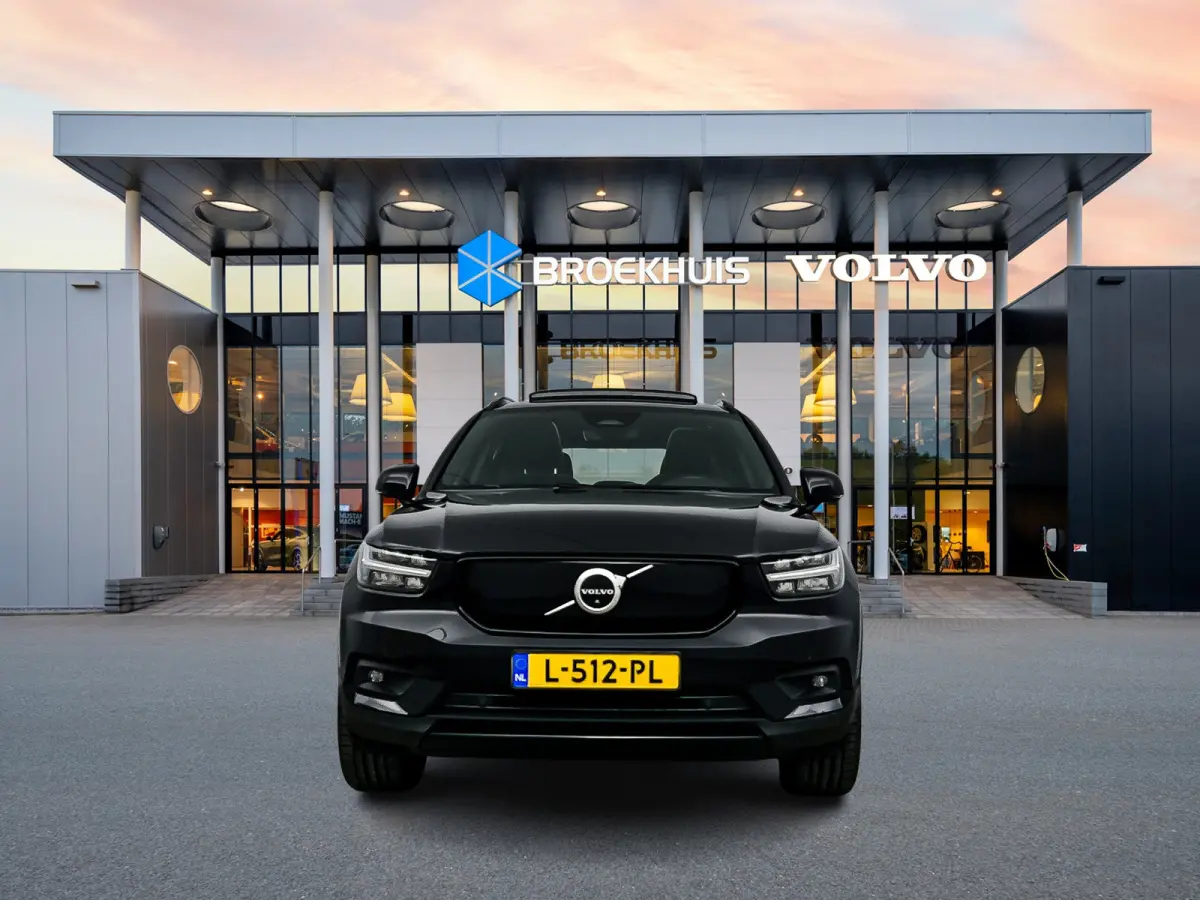 P8 R-Design | 19" | Panoramadak | 360 Camera | Elektr. verst. Stoelen | Harman Kardon | Warmtepomp | Adaptieve Cruise | BLIS | Stoel/Stuur/Achterbankverwarming