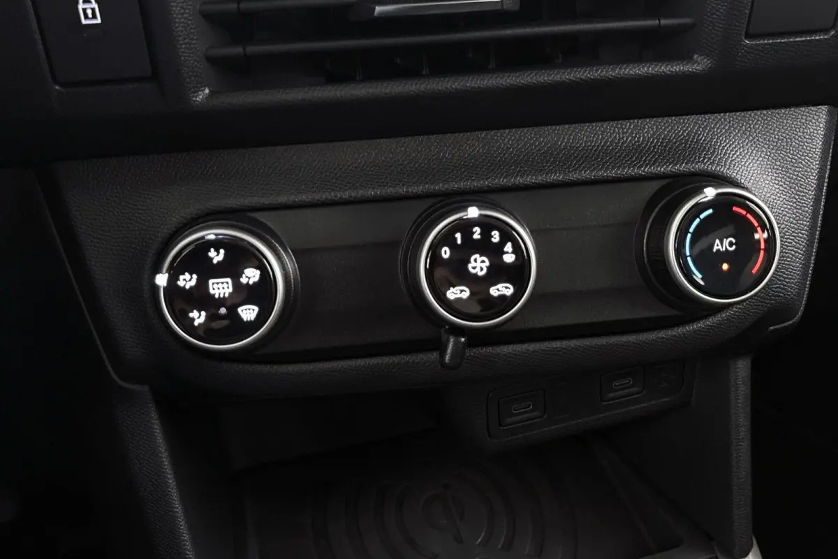 Edition 44 kWh Camera Apple CarPlay Airco