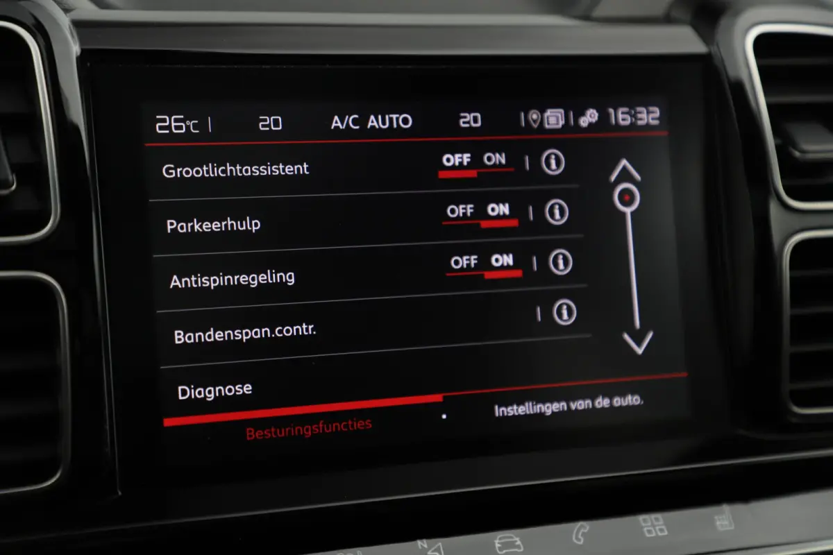 1.2 PureTech Business Plus 131PK Automaat Trekhaak Panoramadak Navigatie Achteruitrijcamera Climate Cruise Control Carplay Android