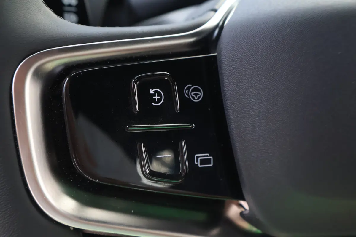Single Motor Extended Range Plus 69 kWh | Trekhaak | Harman Kardon | BLIS | Warmtepomp |