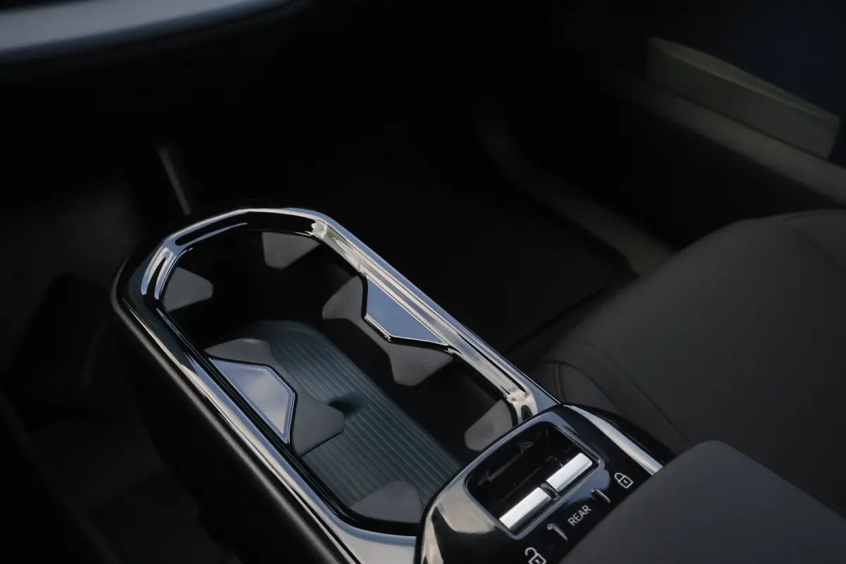 Single Motor Extended Range Plus 69 kWh | Trekhaak | Harman Kardon | BLIS | Warmtepomp |