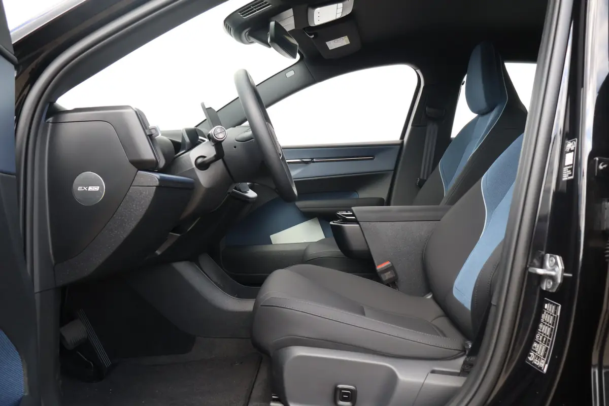 Single Motor Extended Range Plus 69 kWh | Trekhaak | Harman Kardon | BLIS | Warmtepomp |