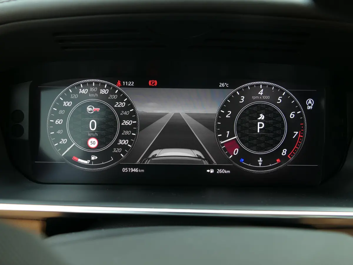 5.0 V8 SC SVR | SV Bespoke Paint | Alcantara hemel | Meridian | 360°-camera | Panoramadak | Head-up display | Alarmklasse 5 | ACC | Dodehoek ​detectie | Luxe lederen sportstoelen | Trekha