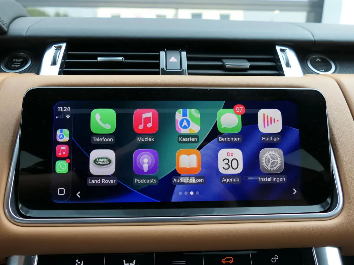 5.0 V8 SC SVR | SV Bespoke Paint | Alcantara hemel | Meridian | 360°-camera | Panoramadak | Head-up display | Alarmklasse 5 | ACC | Dodehoek ​detectie | Luxe lederen sportstoelen | Trekha