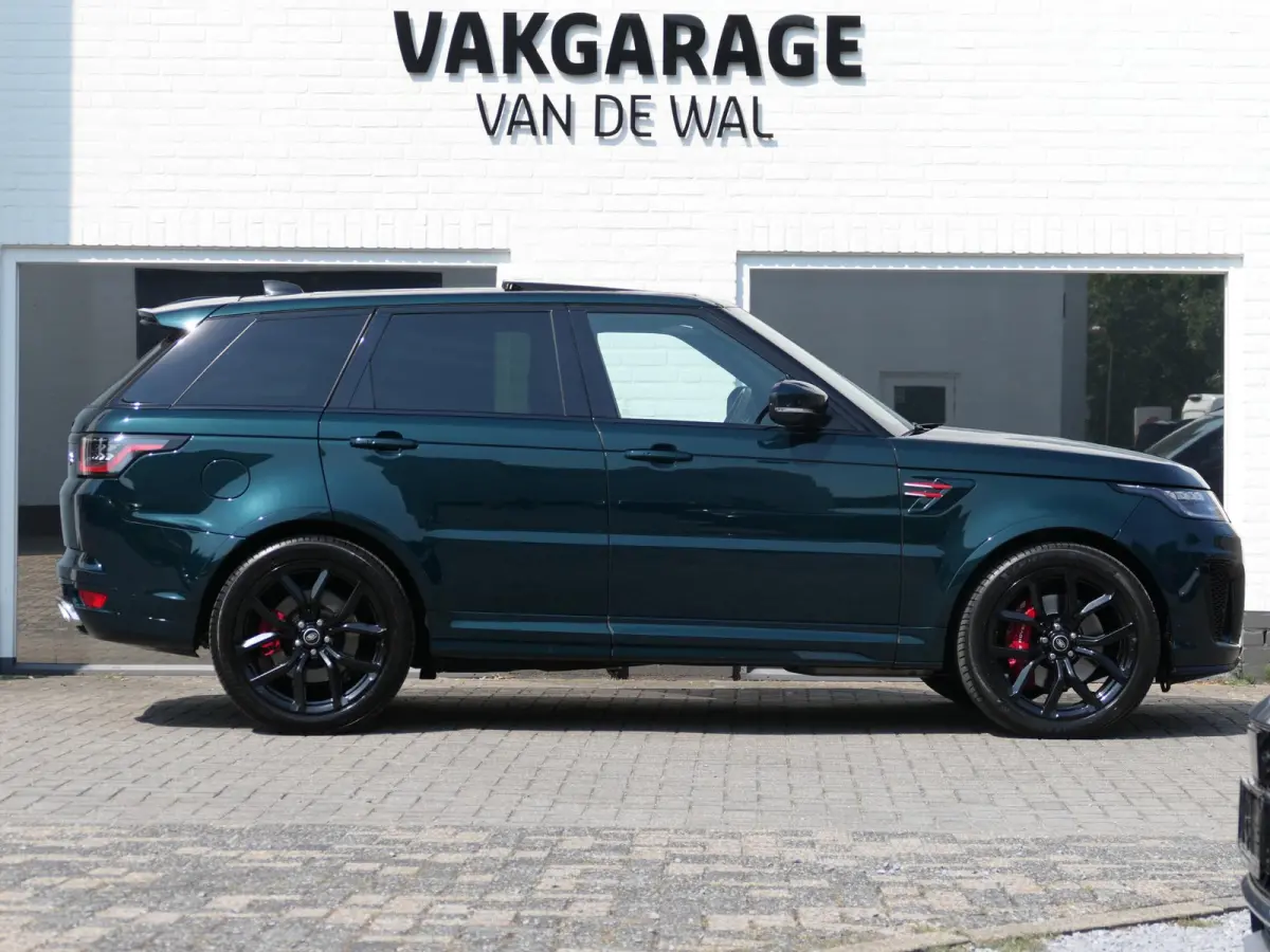 5.0 V8 SC SVR | SV Bespoke Paint | Alcantara hemel | Meridian | 360°-camera | Panoramadak | Head-up display | Alarmklasse 5 | ACC | Dodehoek ​detectie | Luxe lederen sportstoelen | Trekha
