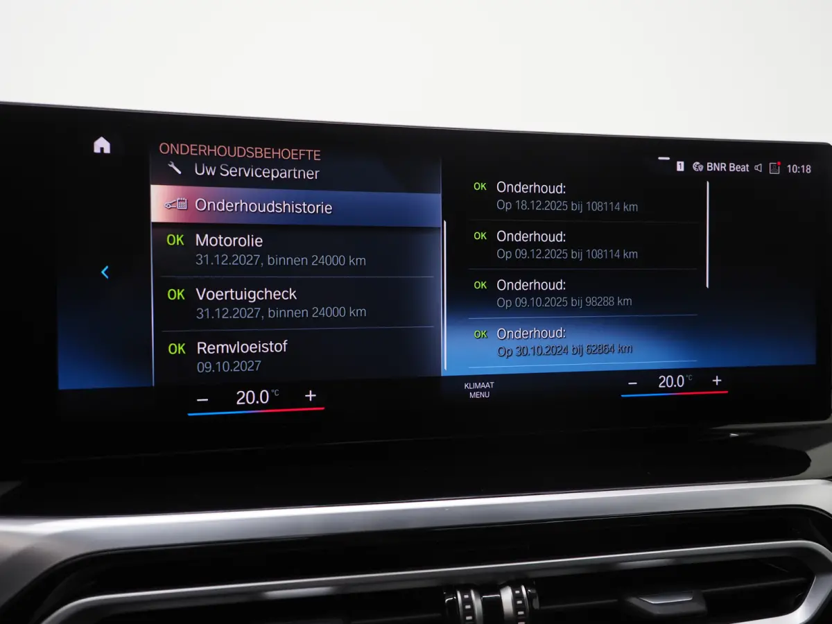 320e LCI | Sportstoelen | Leder | Sfeerlicht | Dodehoek | Cruise | Stoelverwarming | Carplay