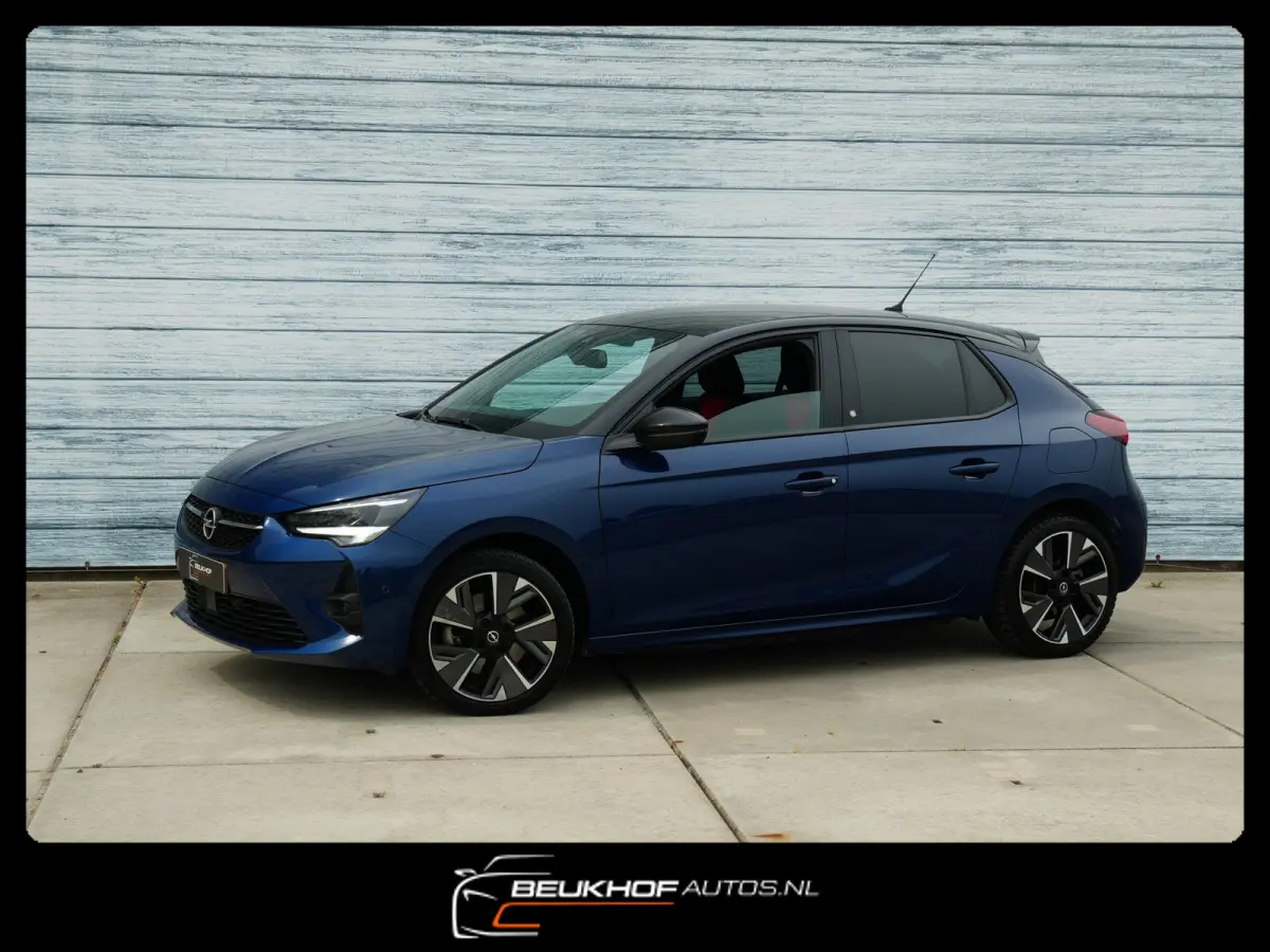 GS Line Sport 50 kWh Navi Carplay Soh 92.3%