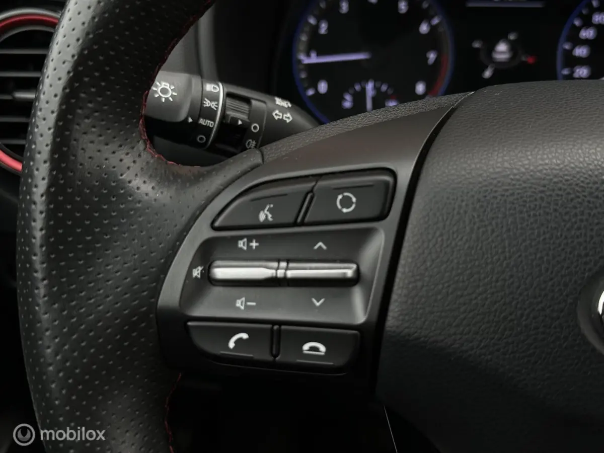 1.0 T-GDI Premium 2WD | Stoelverw. | Stuurverw. | Krell Audio | HUD | Apple CarPlay