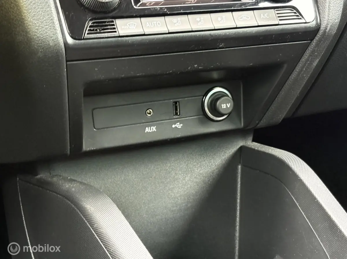 1.0 TSI Drive - Navi - Cruise - Pdc - Nap -