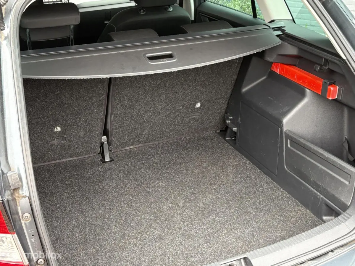 1.0 TSI Drive - Navi - Cruise - Pdc - Nap -