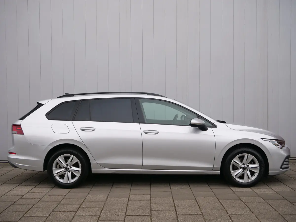 1.0 eTSI Life 110 Pk Automaat Navi / DAB / Apple Carplay / Stoelverwarming