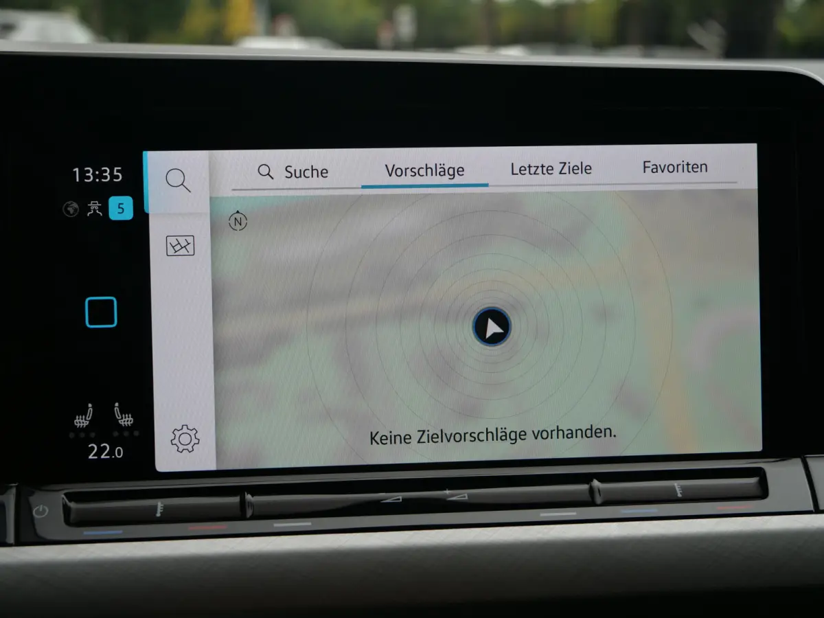 1.0 eTSI Life 110 Pk Automaat Navi / DAB / Apple Carplay / Stoelverwarming