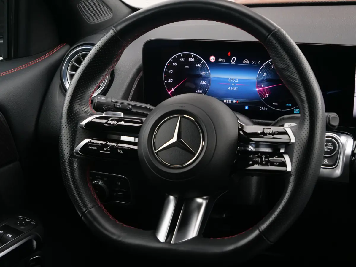 200 AMG Line 164 Pk Automaat Navi / DAB / Apple Carplay / Camera