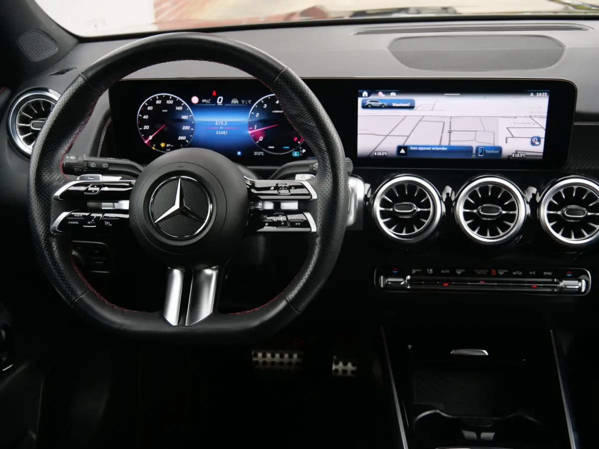 200 AMG Line 164 Pk Automaat Navi / DAB / Apple Carplay / Camera