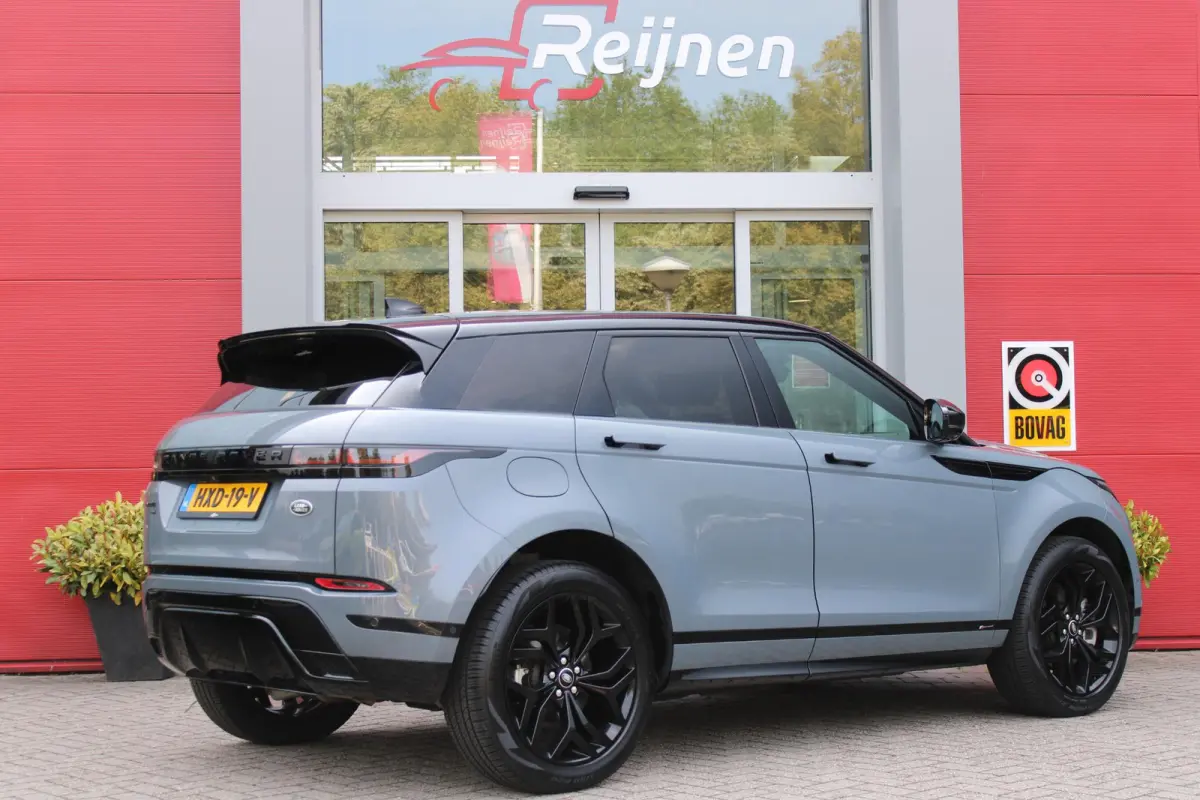 1.5 P300e AWD 309PK R-DYNAMIC SE | PANORAMADAK | ELEKTRISCH VERSTELBARE VOORSTOELEN  LEDEREN BEKLEDING | 20" LICHTMETALEN VELGEN | KEYLESS ENTRY / START | EXTRA GETINTE ACHTERRUITEN | FULL L