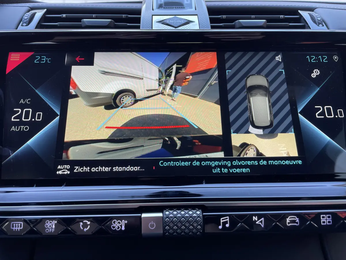 225pk E-Tense Rivoli (Elektrisch Schuifdak - Leder incl geheugen - Elektrische klep - Camera - Keyless Entry - LED - Automatische Airco - Navigatie - Apple Carplay)