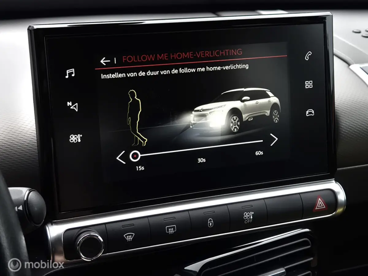 1.2 PURETECH SHINE/STOELVERWARMING/CAMERA/KEYLESS/LED/CARPLAY/DAB