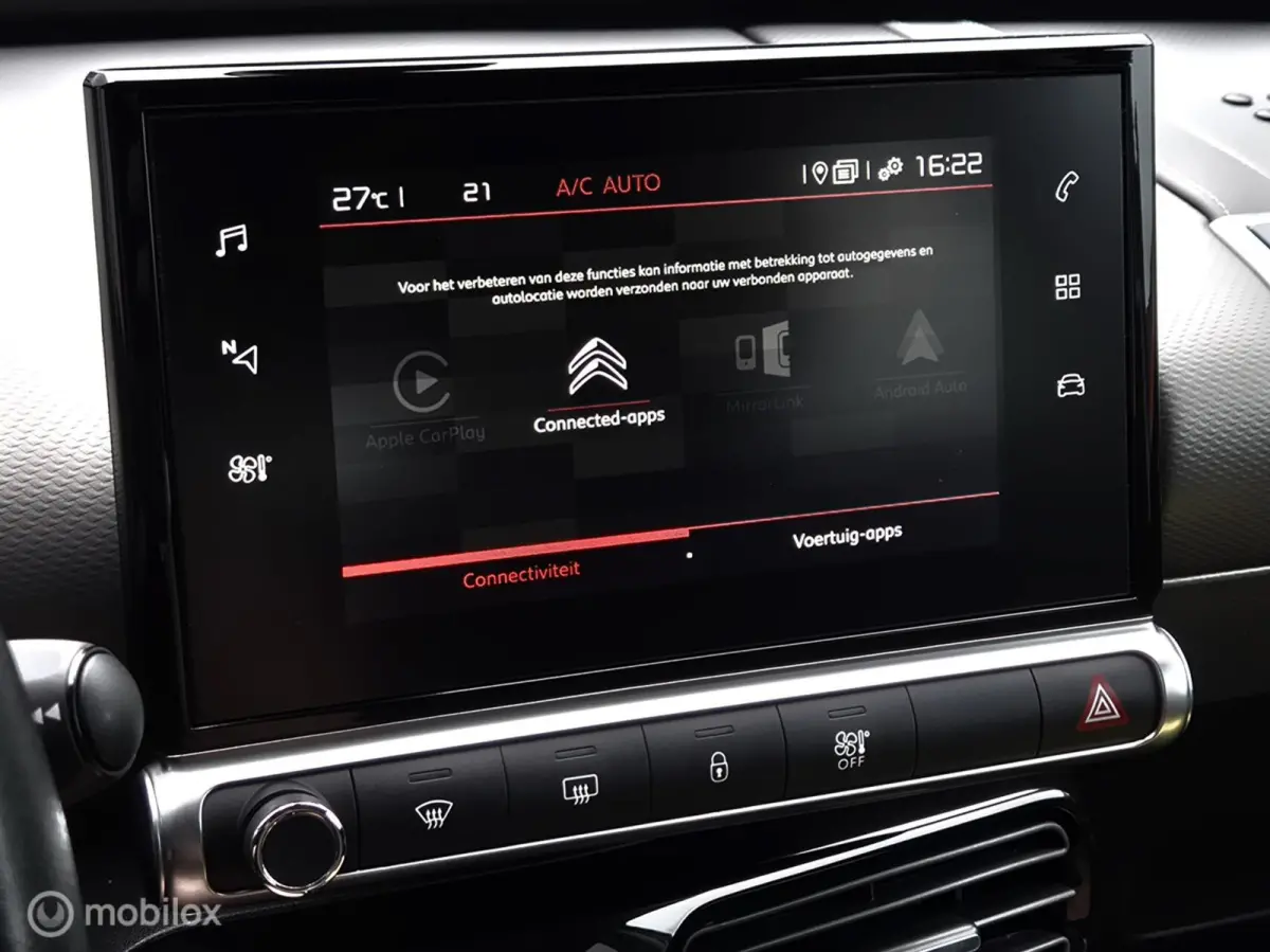 1.2 PURETECH SHINE/STOELVERWARMING/CAMERA/KEYLESS/LED/CARPLAY/DAB