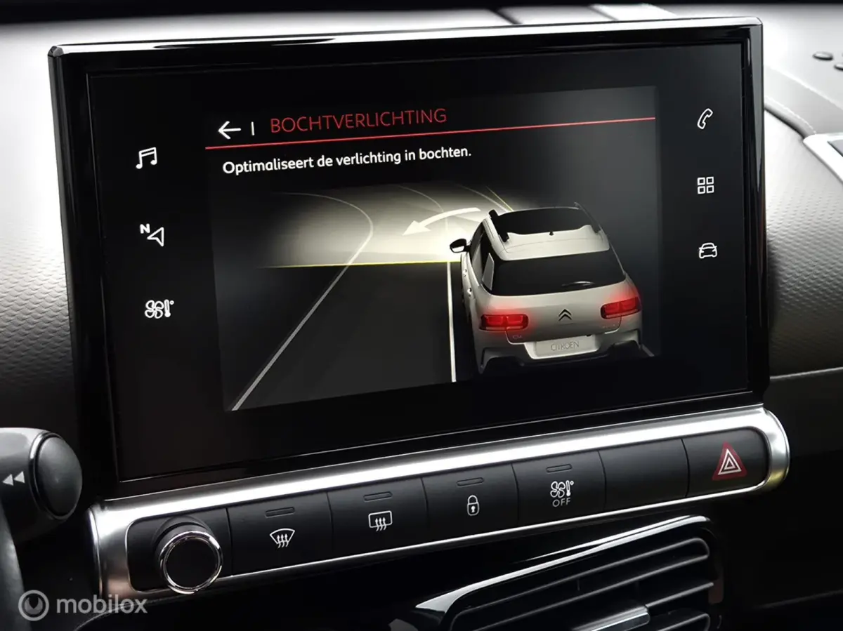 1.2 PURETECH SHINE/STOELVERWARMING/CAMERA/KEYLESS/LED/CARPLAY/DAB