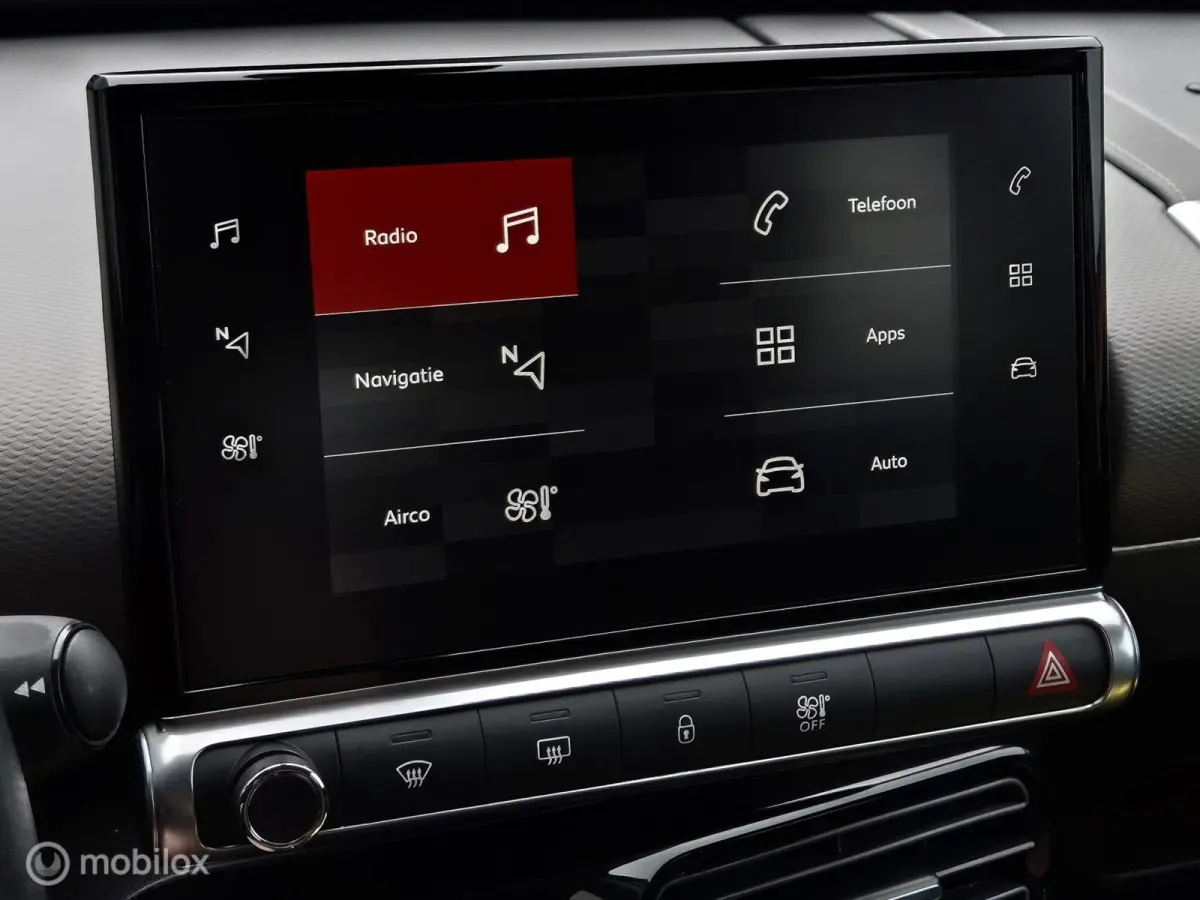 1.2 PURETECH SHINE/STOELVERWARMING/CAMERA/KEYLESS/LED/CARPLAY/DAB