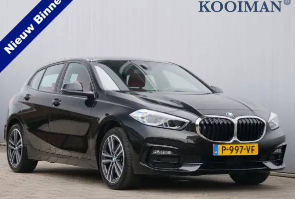 118i Business Edition 136 Pk Automaat Navi / DAB / Apple Carplay / Leer / M-pakket