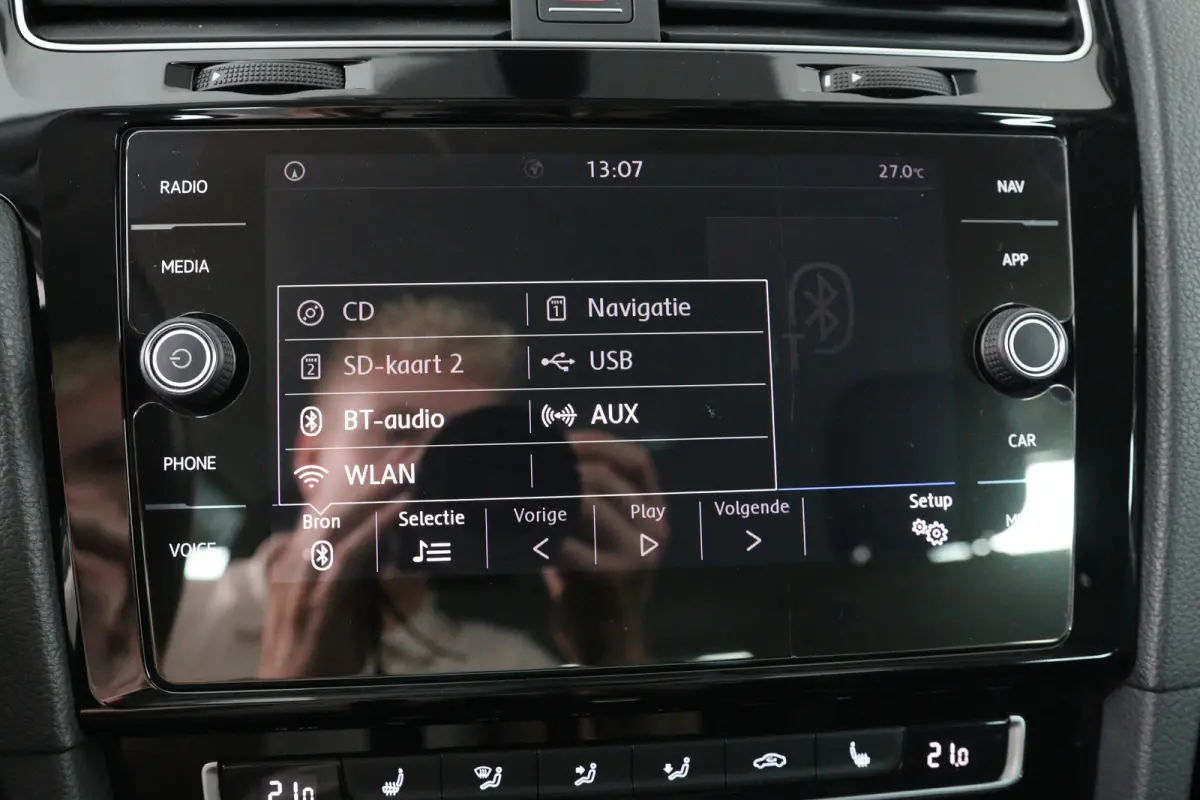 1.5 TSI Highline Business R | Virtual | Cruise Adaptive | Stoelverwarming | Camera | Clima | LED | Keyless | Ergoactive | Parkeersensoren V+A | Lichtmetalen Velgen
