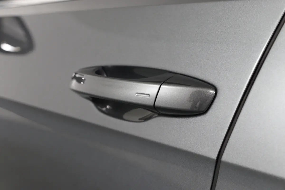 1.5 TSI Highline Business R | Virtual | Cruise Adaptive | Stoelverwarming | Camera | Clima | LED | Keyless | Ergoactive | Parkeersensoren V+A | Lichtmetalen Velgen