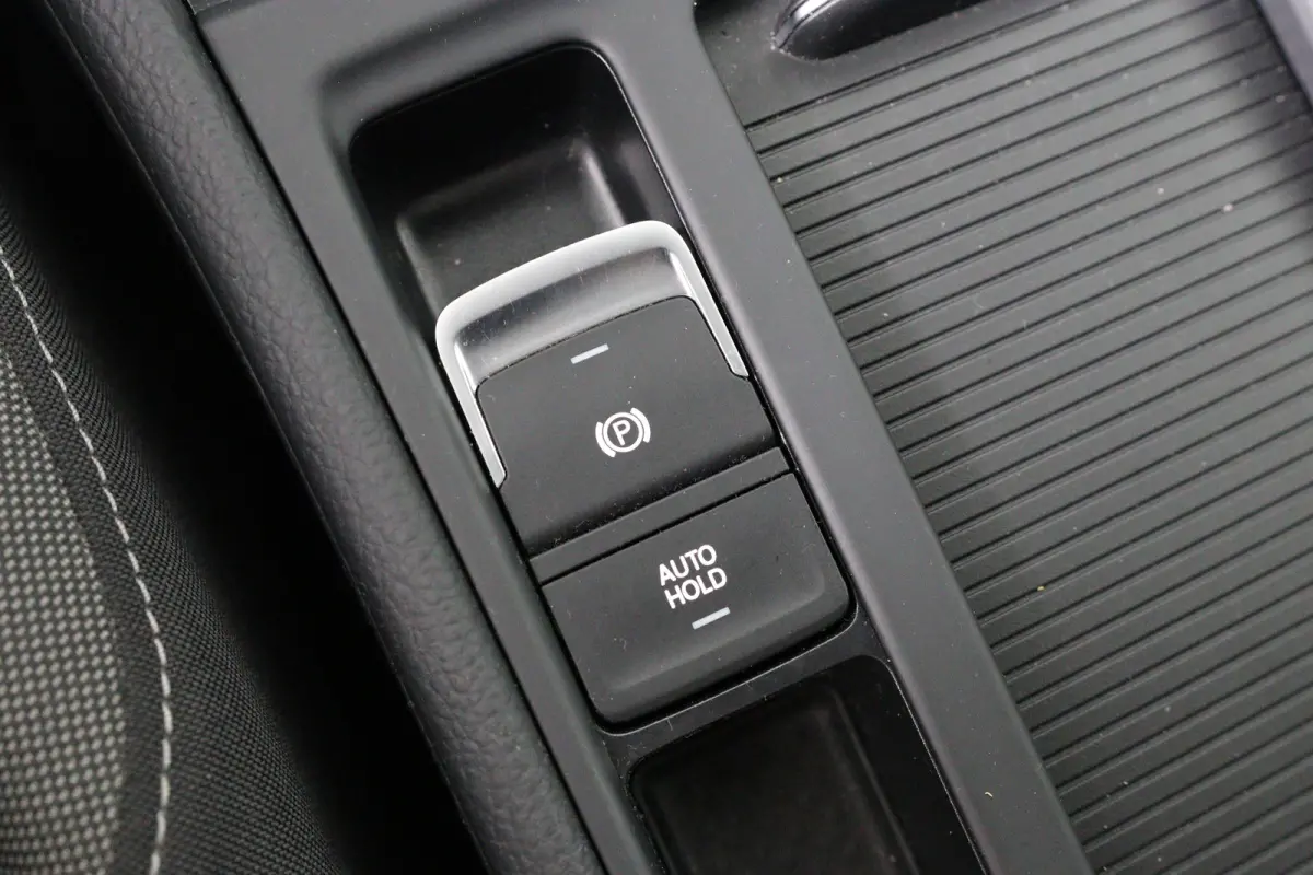 1.5 TSI Highline Business R | Virtual | Cruise Adaptive | Stoelverwarming | Camera | Clima | LED | Keyless | Ergoactive | Parkeersensoren V+A | Lichtmetalen Velgen