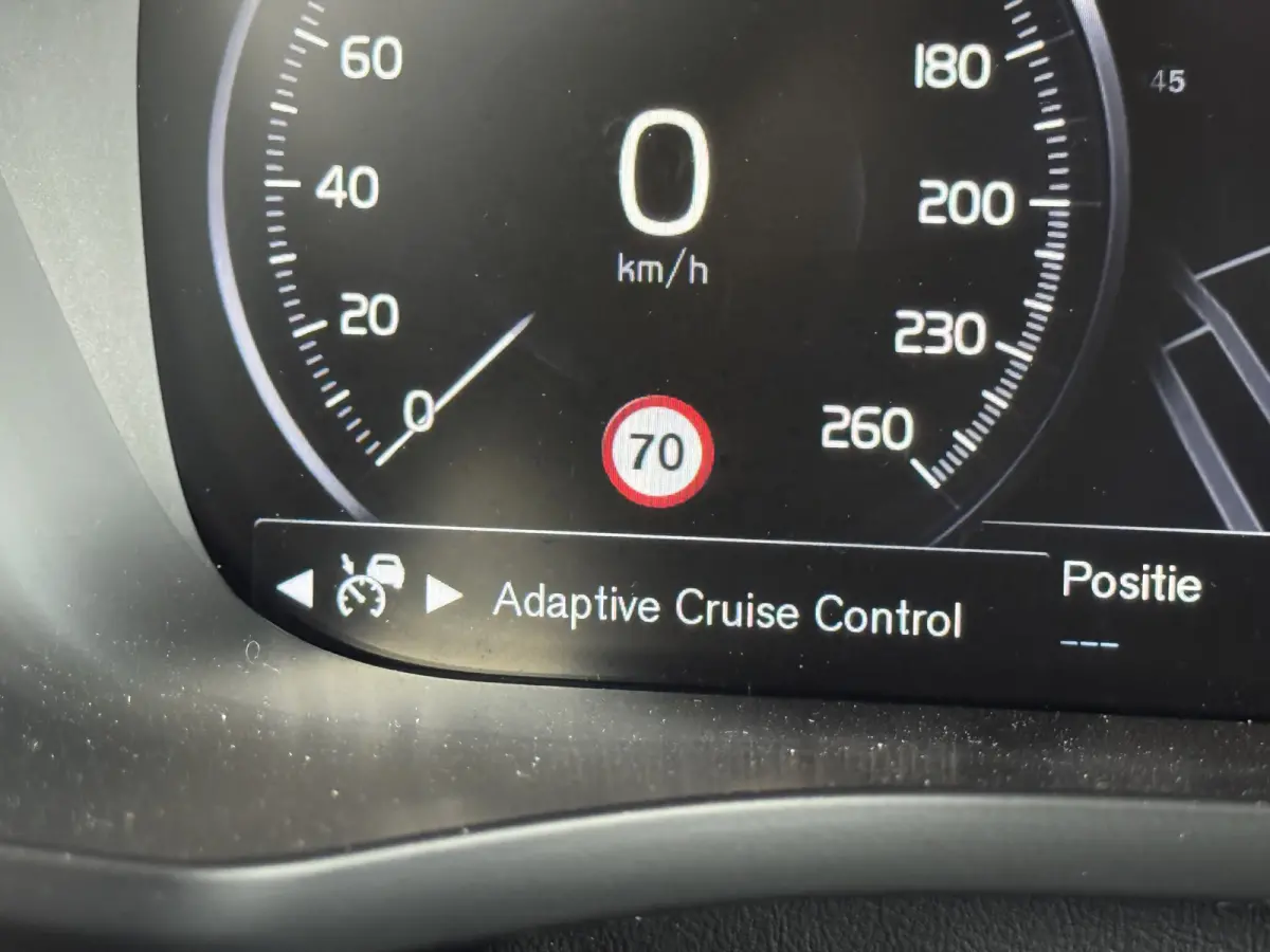2.0 T5 Inscription Pano HUD Pilot Assist Trekhaak H/K