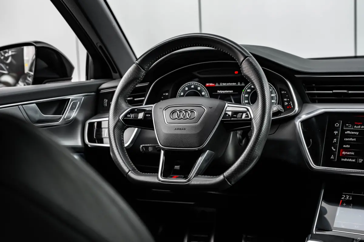 55 TFSI e 367 PK quattro Competition S-Line | Adap. Cruise | Camera | Apple Carplay | Stoelverwarming | Elek. Klep