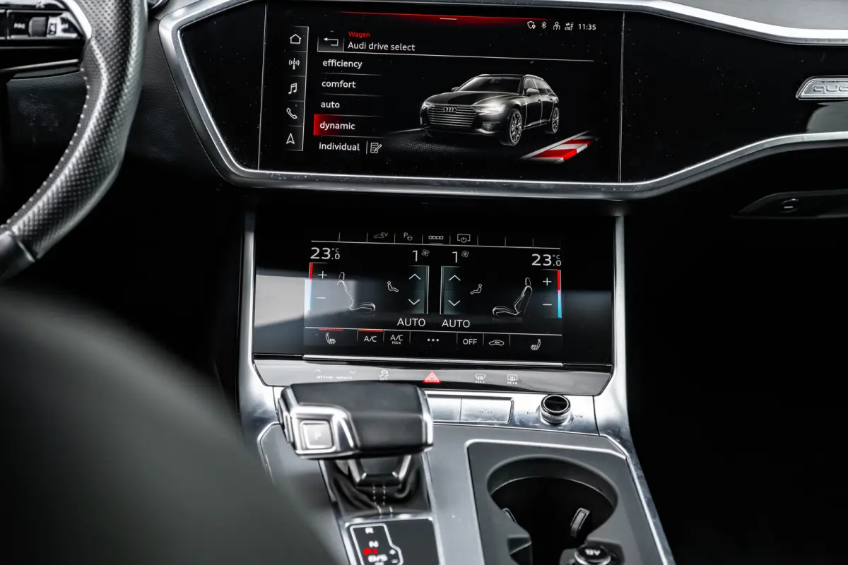 55 TFSI e 367 PK quattro Competition S-Line | Adap. Cruise | Camera | Apple Carplay | Stoelverwarming | Elek. Klep