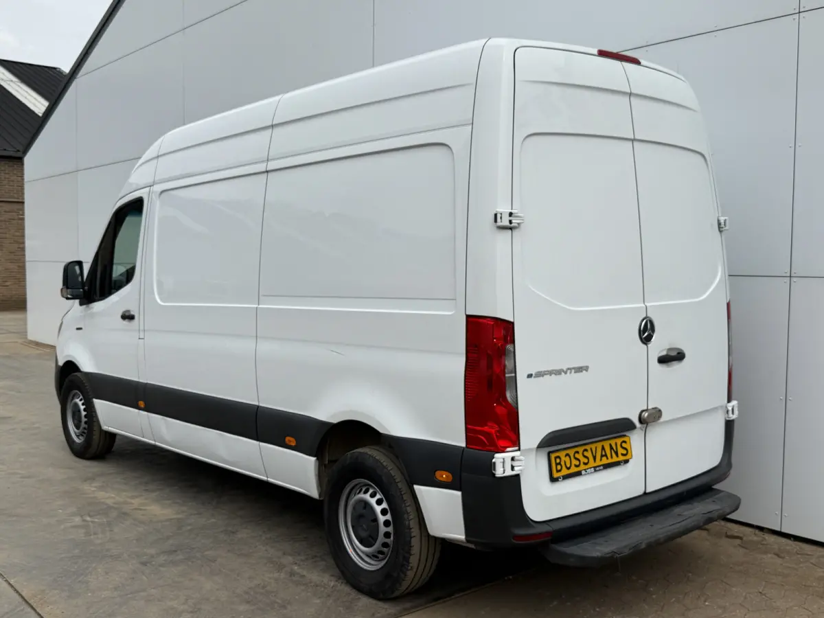 312 55 kWh L2H2 Elektrisch 168 km WLTP 80kw Snelladen StoelverwarmingClimate Control
