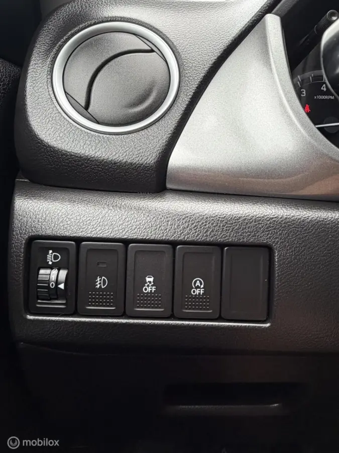 1.6 Exclusive 1E EIG/DEALER OH./CLIMA/CRUISE/CAMERA/NAP