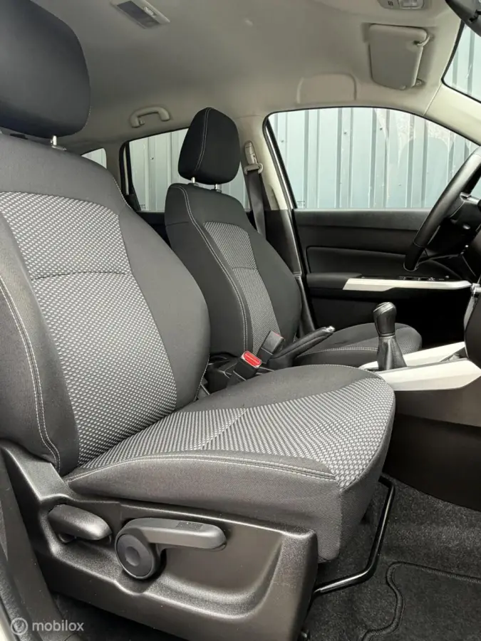 1.6 Exclusive 1E EIG/DEALER OH./CLIMA/CRUISE/CAMERA/NAP