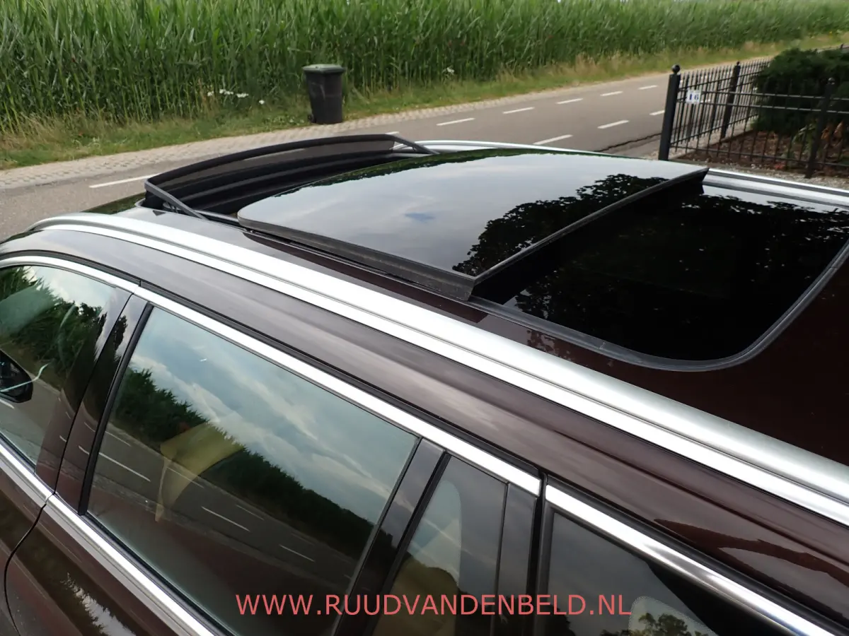 T6 Recharge AWD 84%SOH HEADUP / H&K / PANODAK /  ACC / KEYLESS / 360* / TREKHAAK