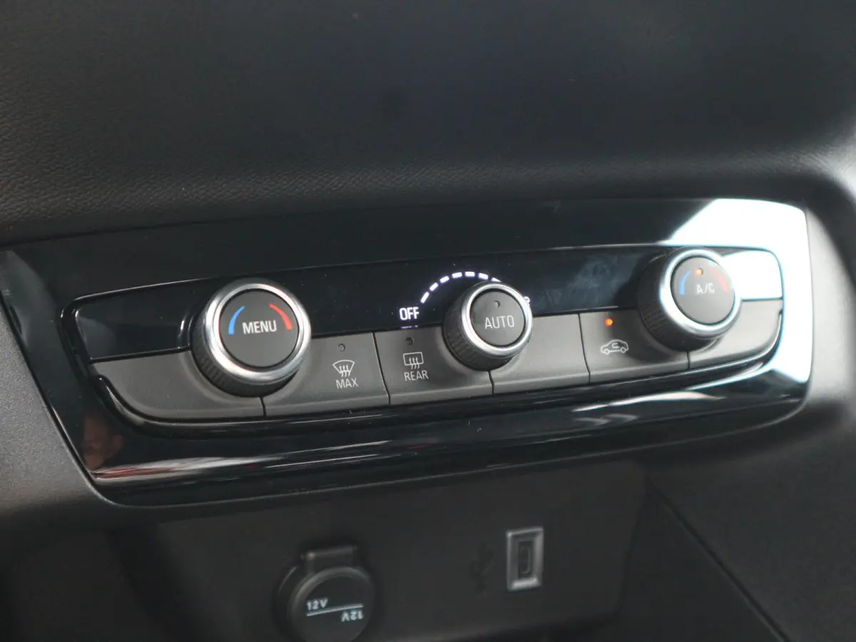 1.2 Turbo Hybrid Ultimate