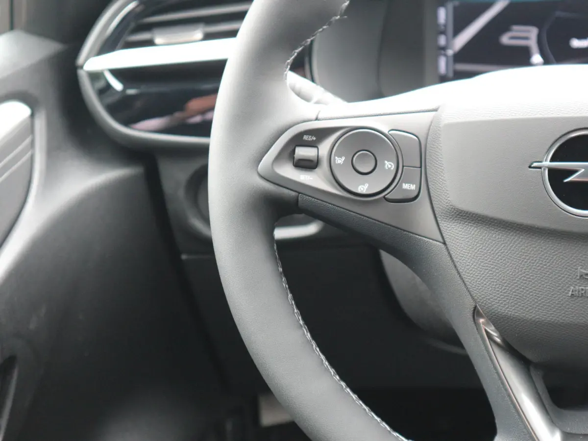 1.2 Turbo Hybrid Ultimate